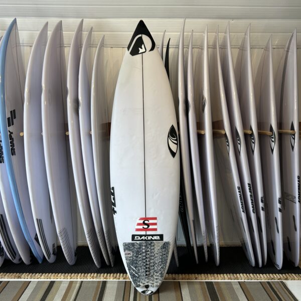 Sharpeye #77+ 5'9 26.1L RIO WAIDA