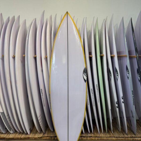 Sharpeye Inferno 72 - 5’10 20 x 2,70 = 32,1L