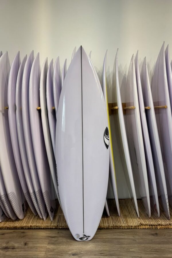 Sharpeye Inferno 72 - 5’9 19,88 x 2,63  30,5L