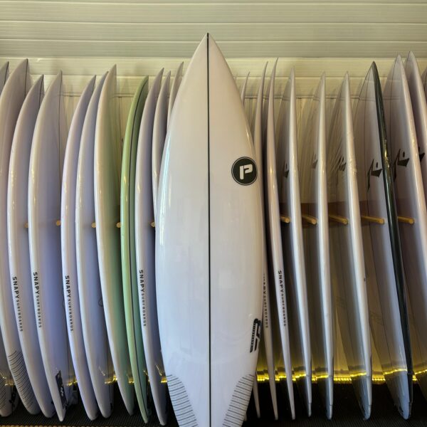 Pró-Ilha Weapon 6’1 19,38 x 2,58 = 31,3L