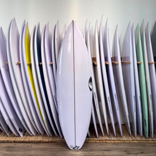 Sharpeye Inferno 72 - 5’9 19,88 x 2,63  30,5L