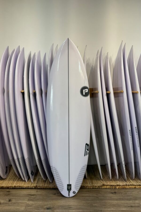 Pró-Ilha Black Eye 6'2 21,12 X 2,75 = 39,4L